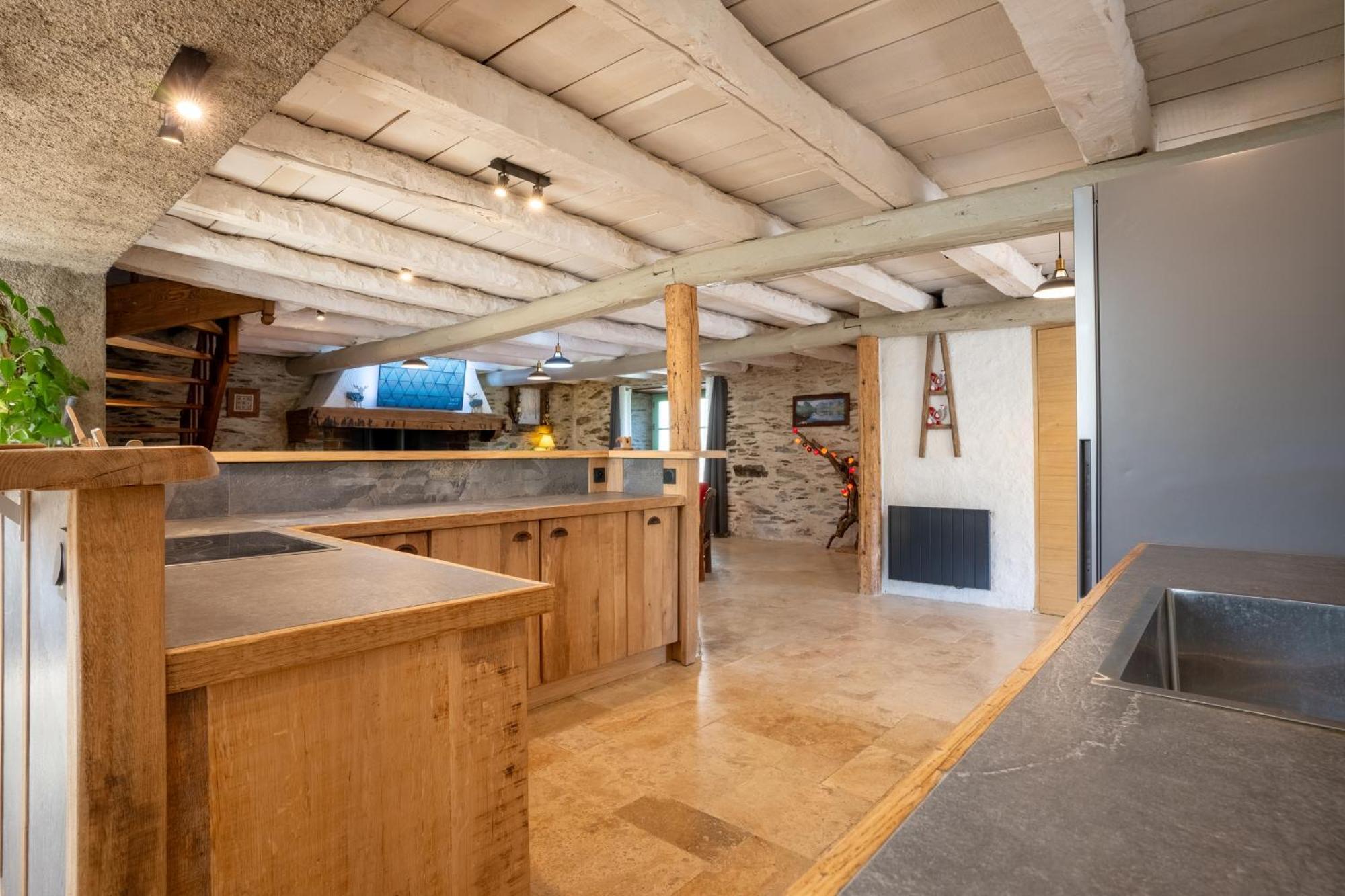 grange rénovée en gîte/maison/chalet Arreau Extérieur photo