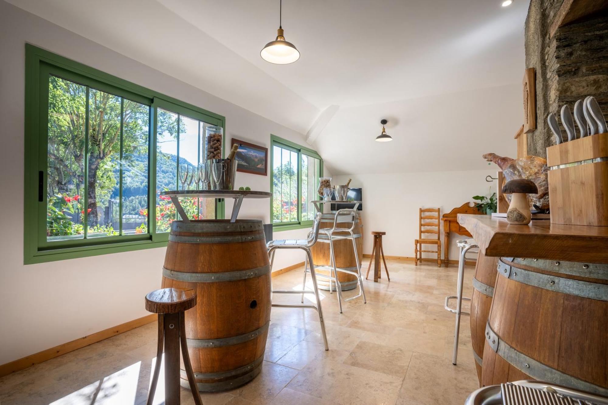 grange rénovée en gîte/maison/chalet Arreau Extérieur photo